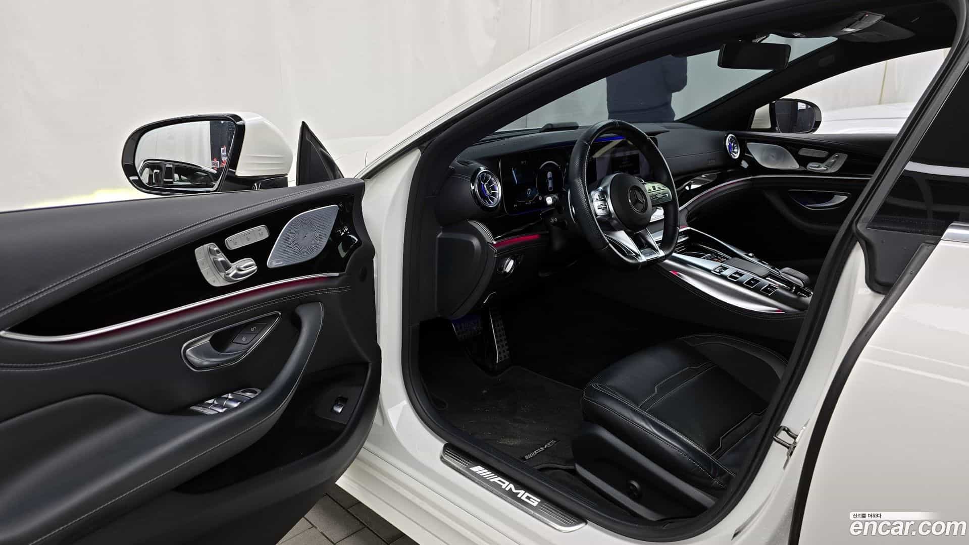AMG GT Mercedes-Benz 2021.3-INNER-010