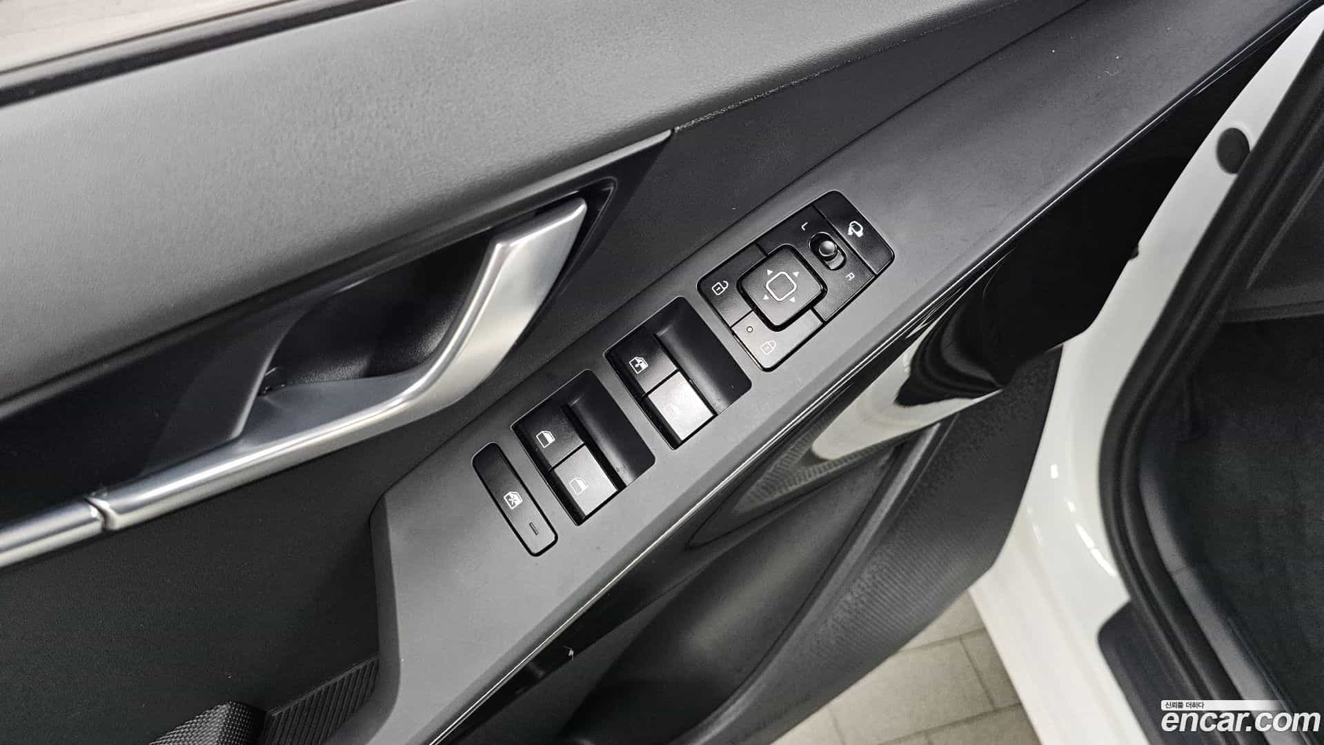 Niro Kia 2024.3-INNER-036