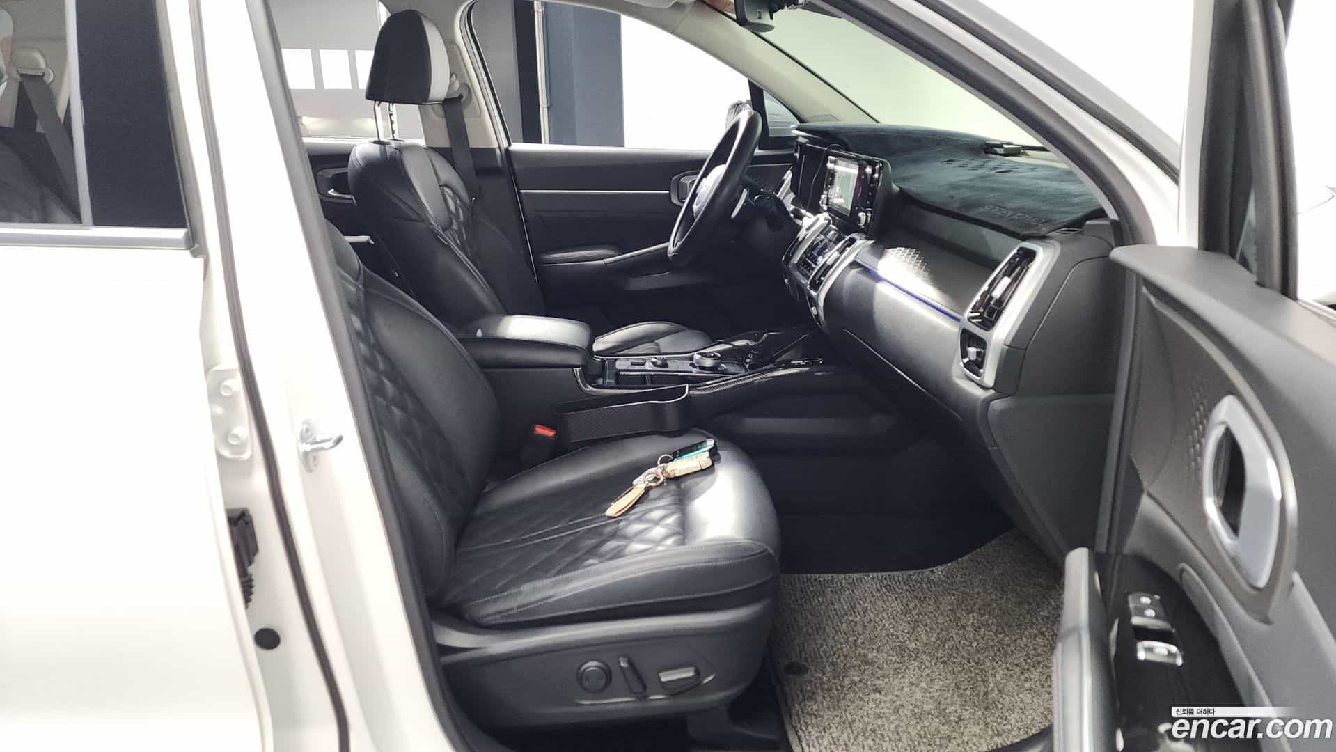 Sorento Kia 2023.0-OPTION-015