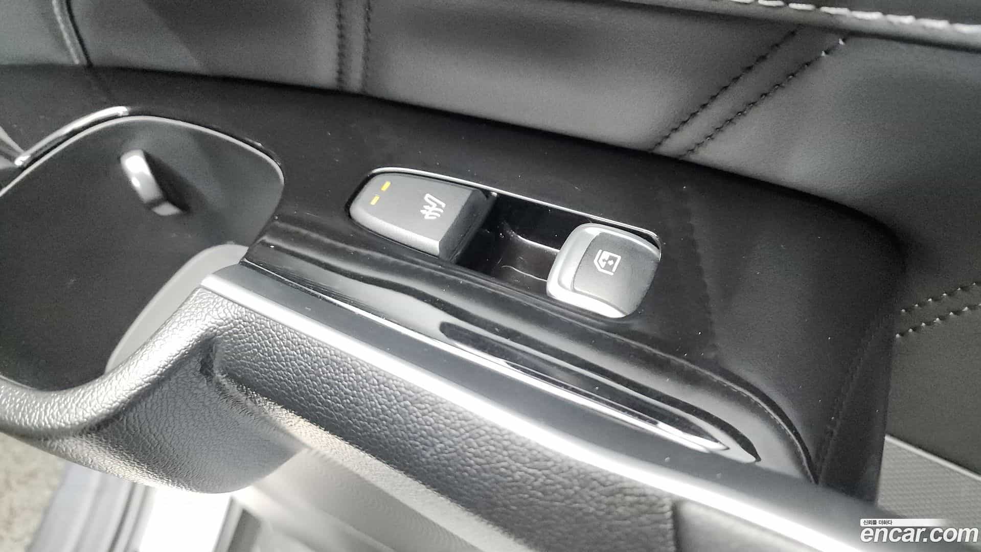 Sorento Kia 2023.0-OPTION-022