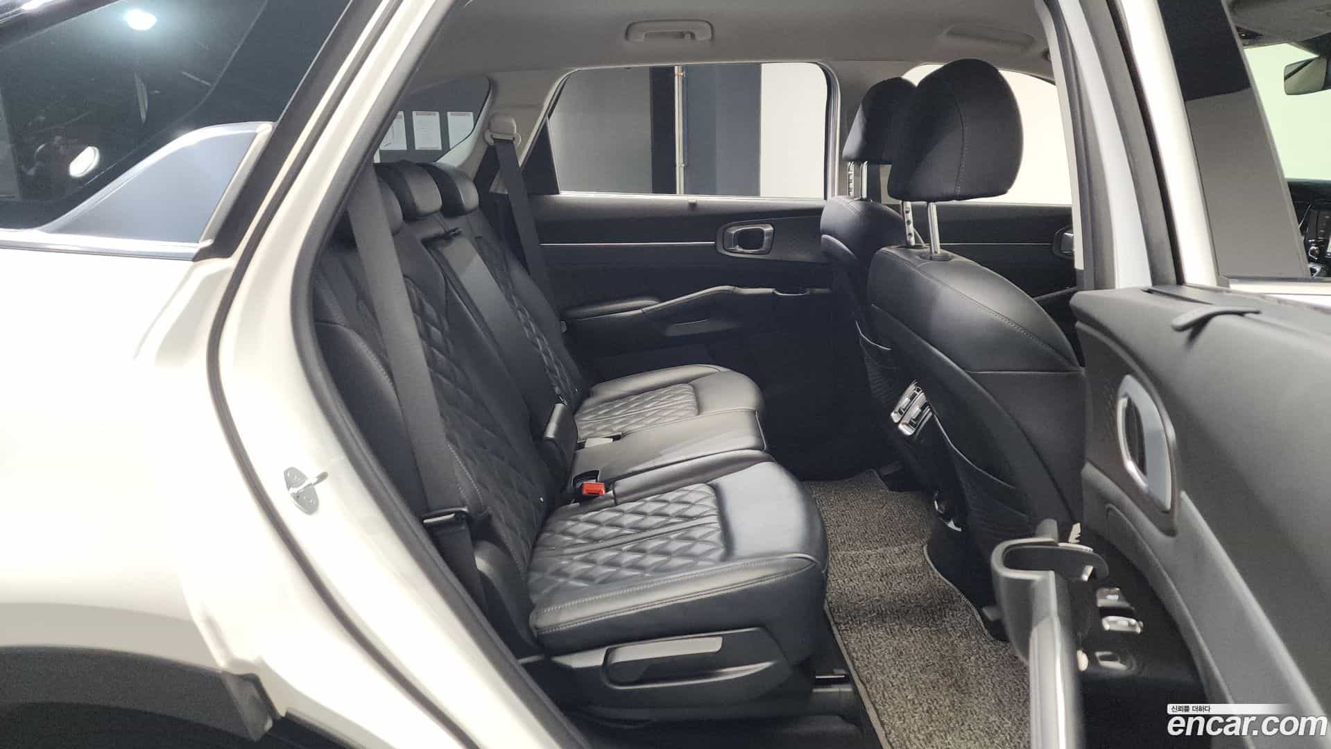 Sorento Kia 2023.0-INNER-036