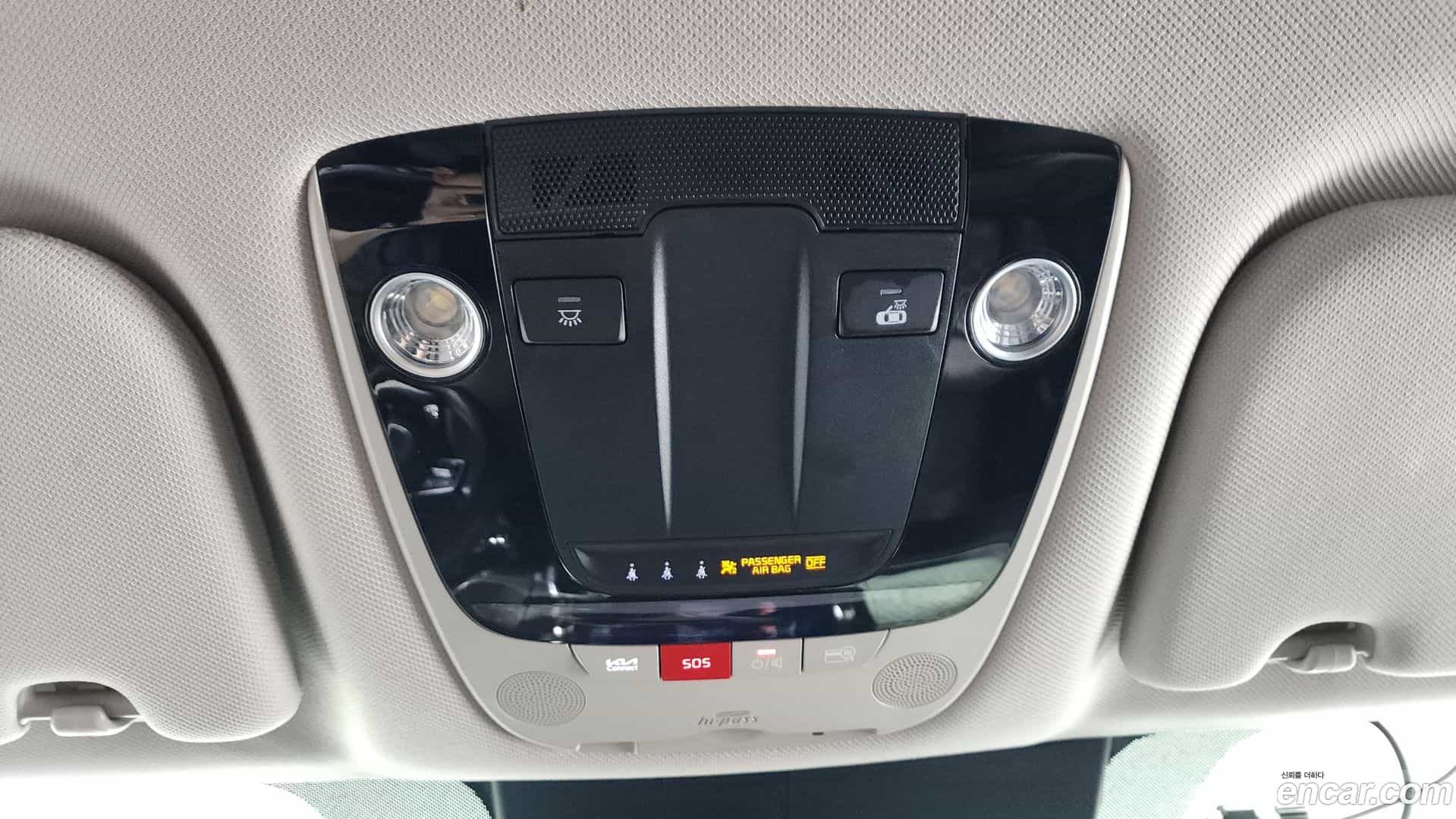 Sorento Kia 2023.0-OPTION-045