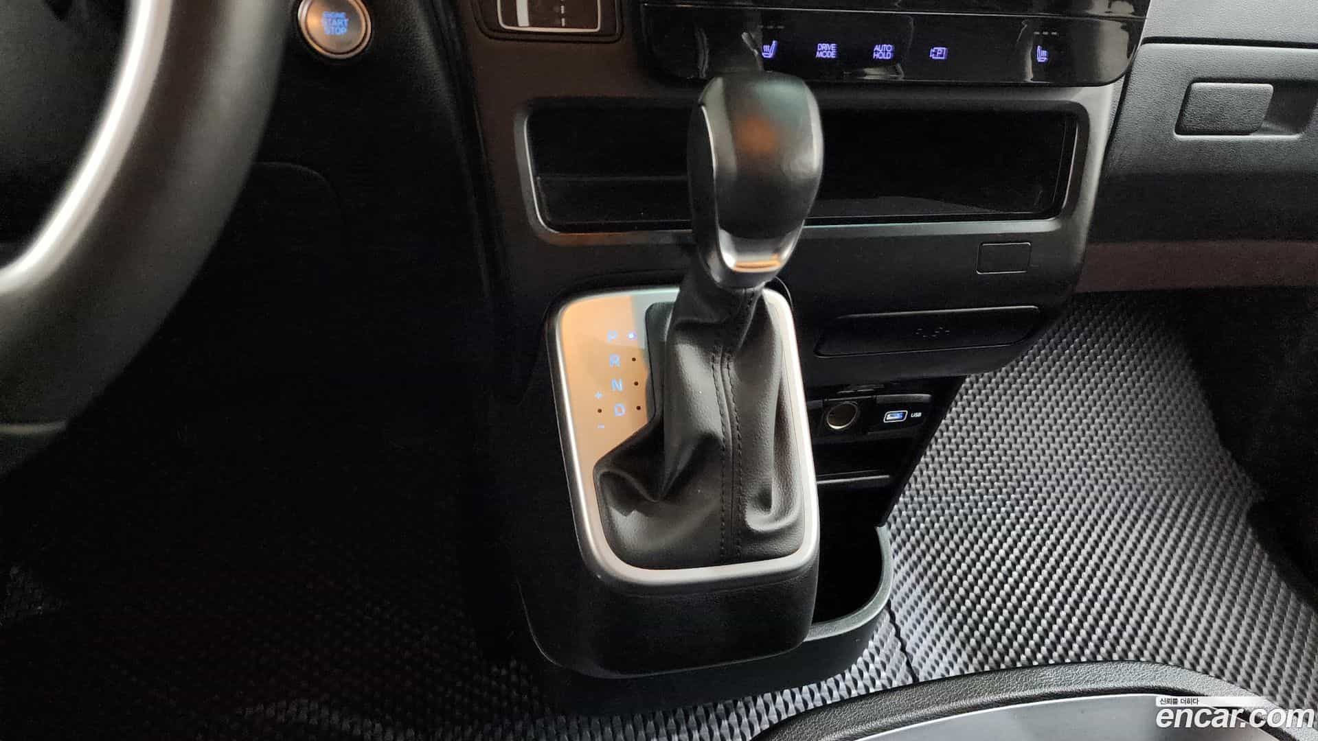 Staria Hyundai 2023.6-INNER-009
