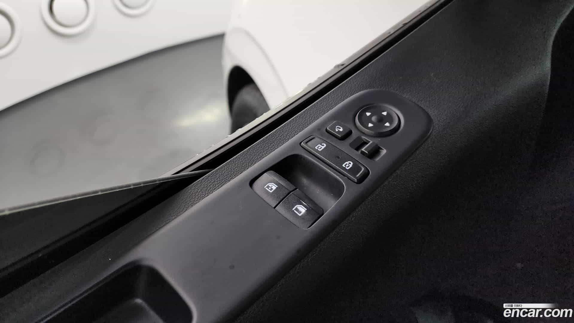 Staria Hyundai 2023.6-OPTION-041