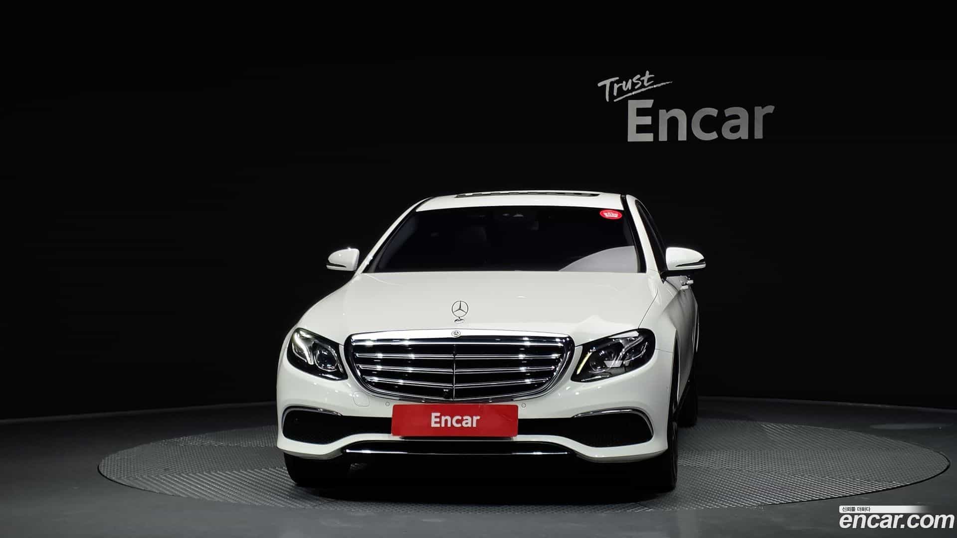 E-Class Mercedes-Benz 2017.9-OUTER-003