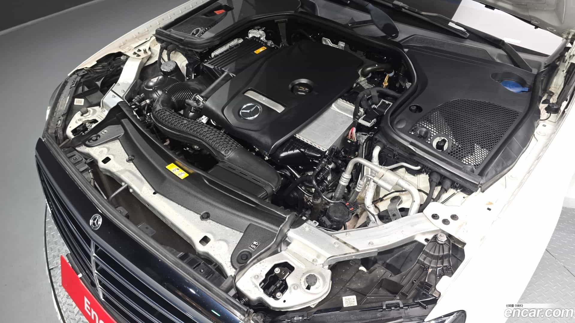 E-Class Mercedes-Benz 2017.9-OUTER-006