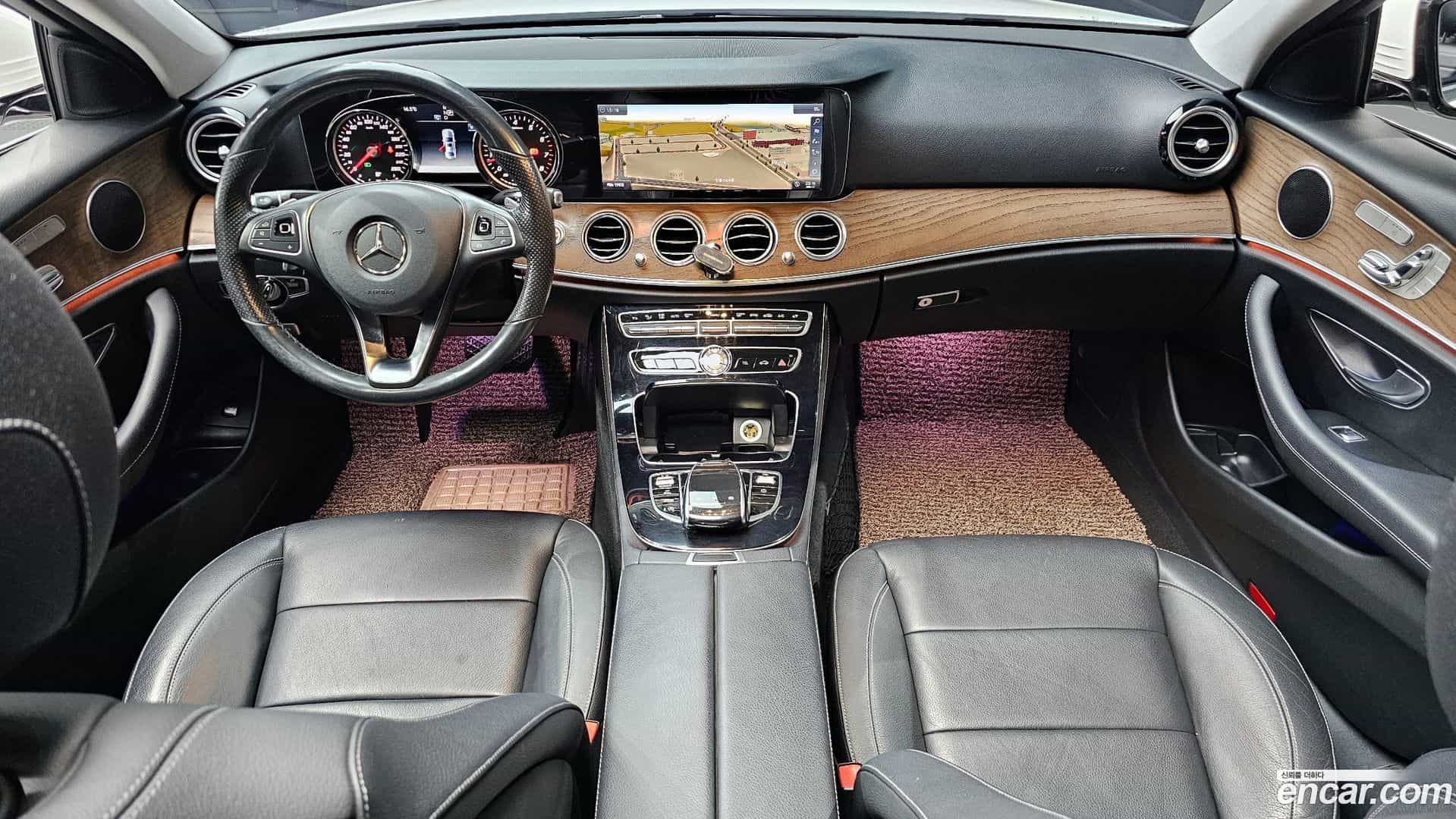 E-Class Mercedes-Benz 2017.9-INNER-007