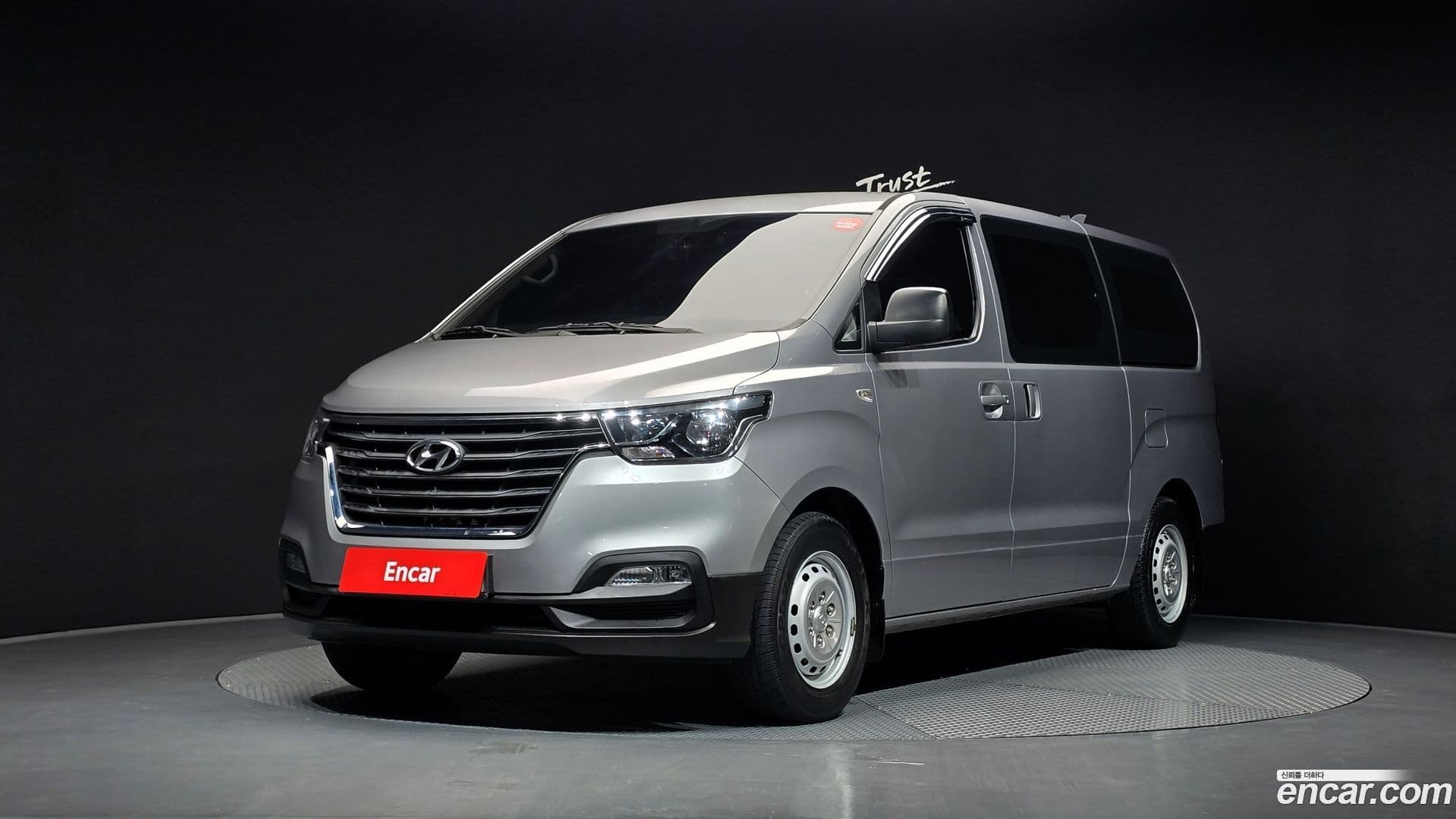 Main__Slider__Photo:Starex Hyundai 2021.0-0