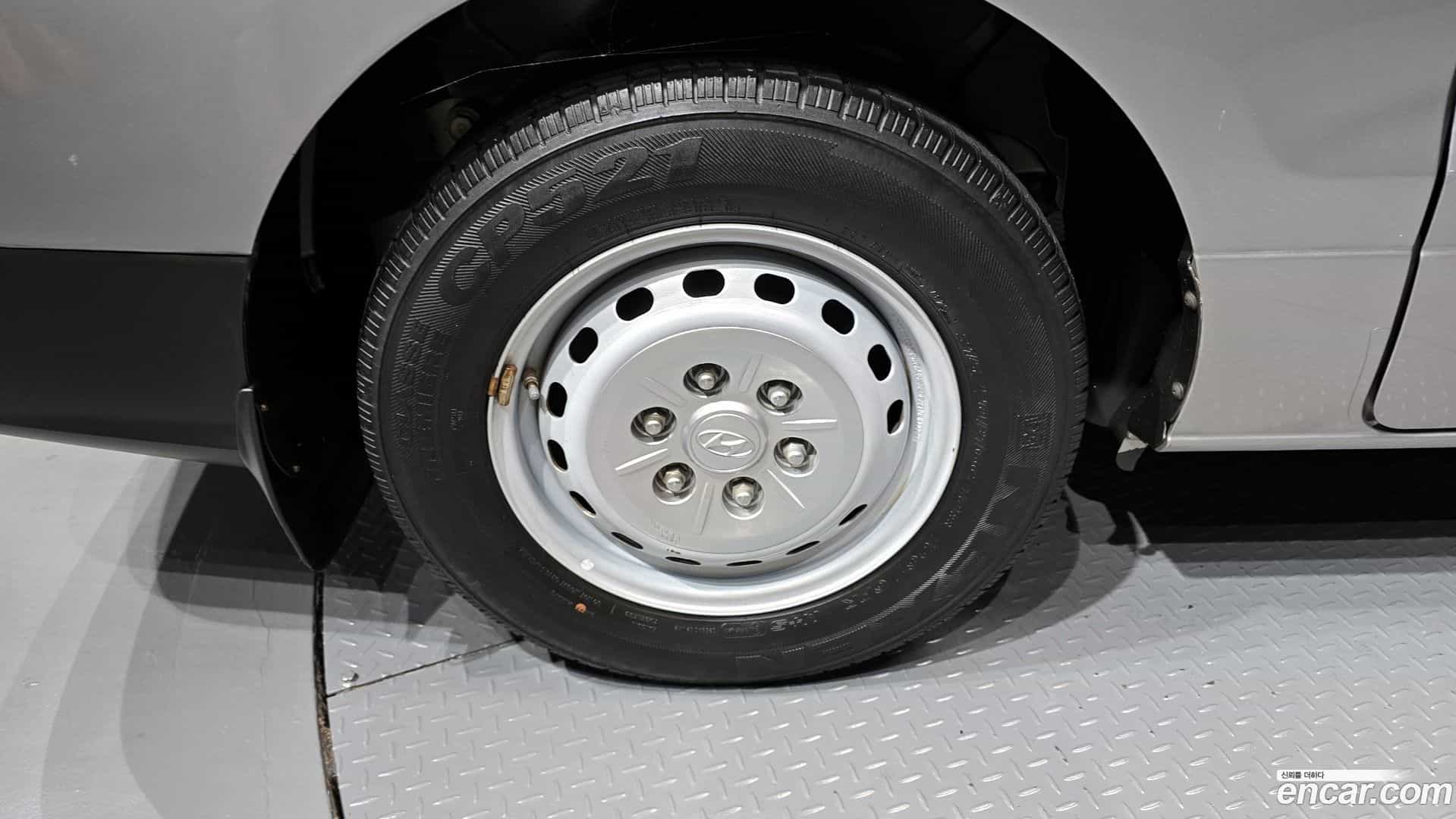Starex Hyundai 2021.0-OUTER-005