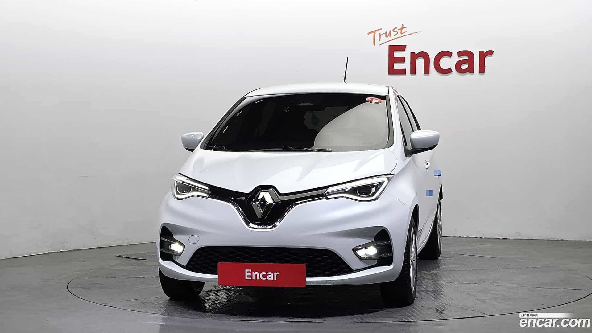 Zoe Renault Korea 2021.2-OUTER-003