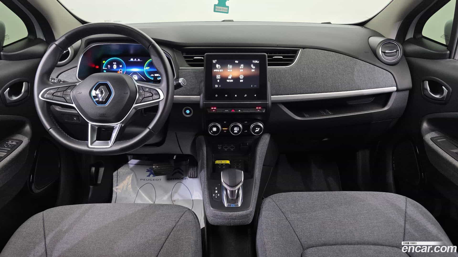 Zoe Renault Korea 2021.2-INNER-007