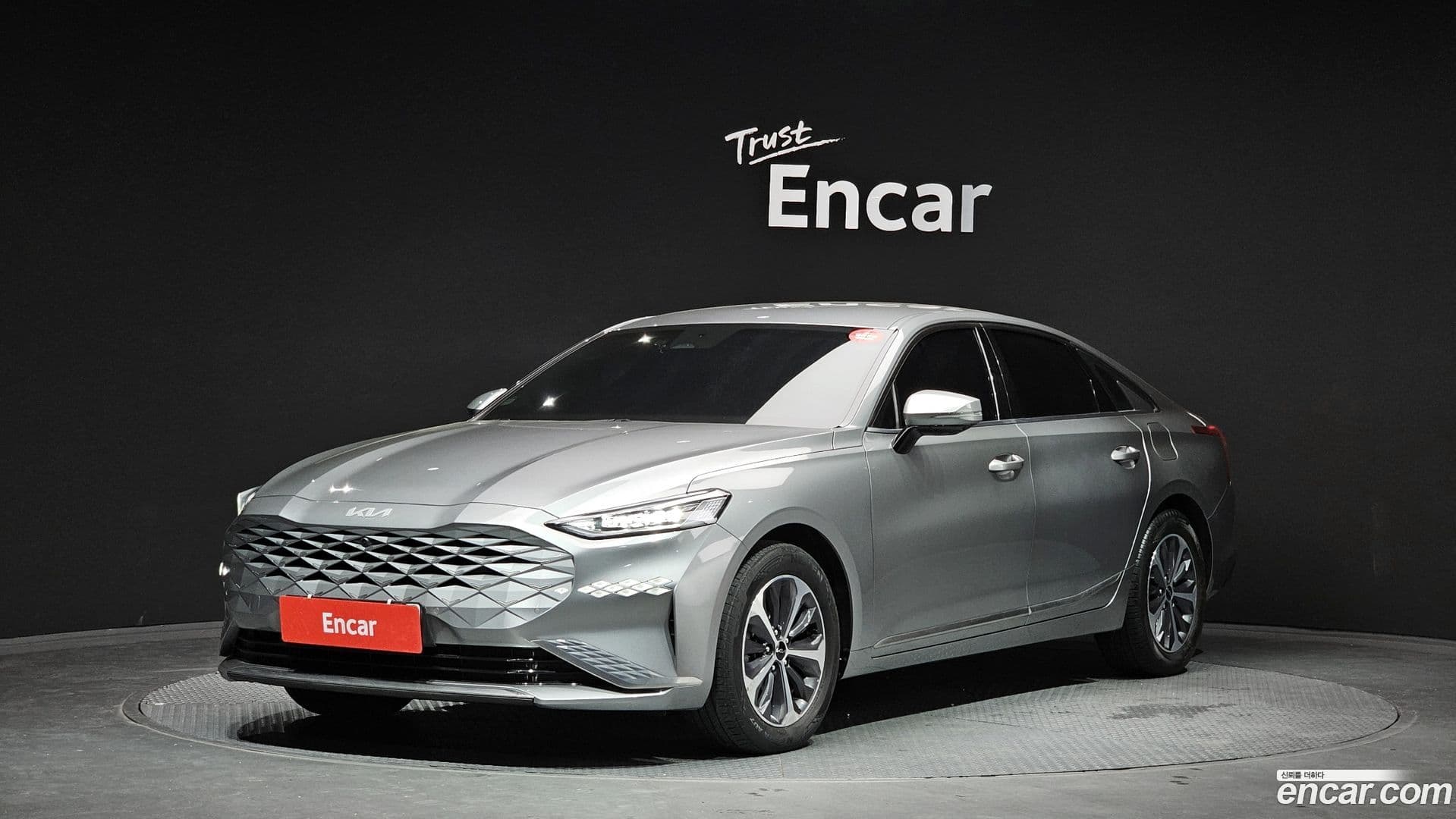 Main__Slider__Photo:K8 Kia 2021.9-0
