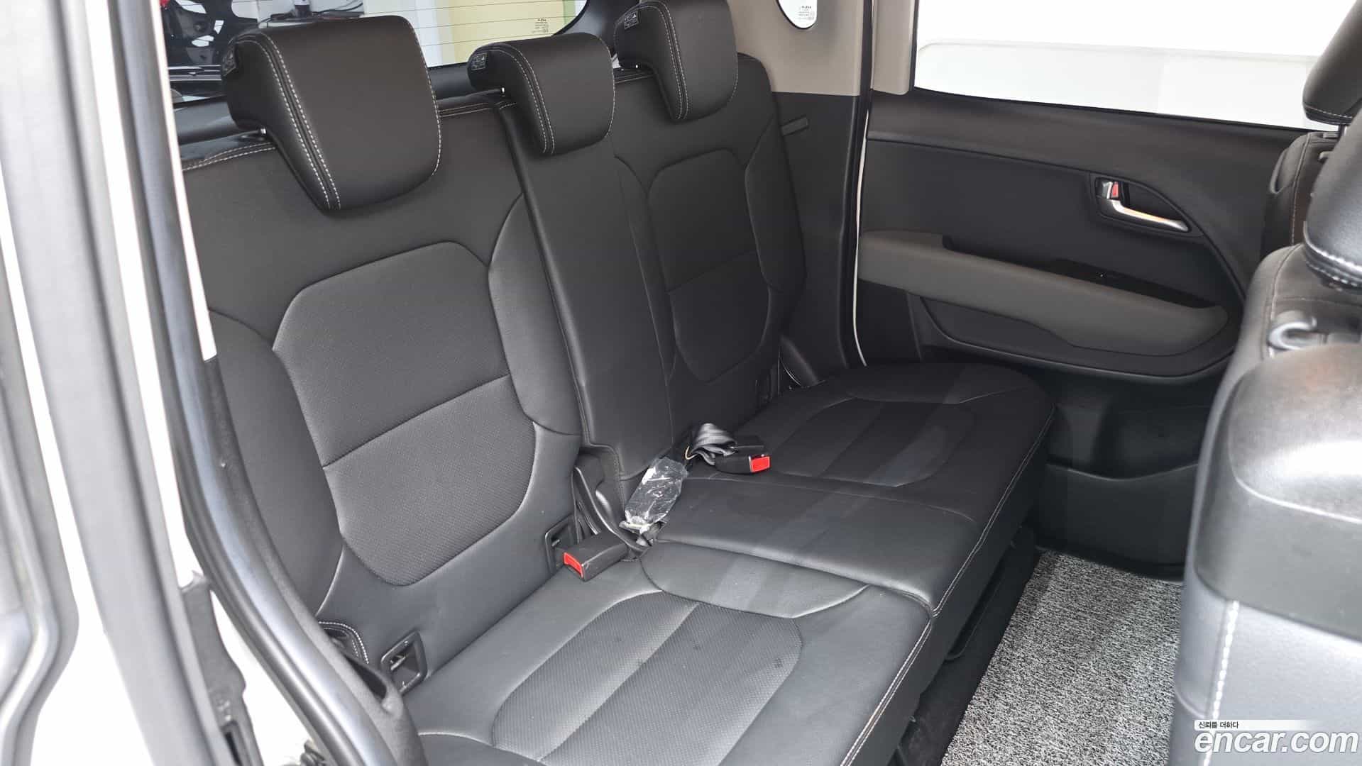 RAY Kia 2023.4-INNER-036