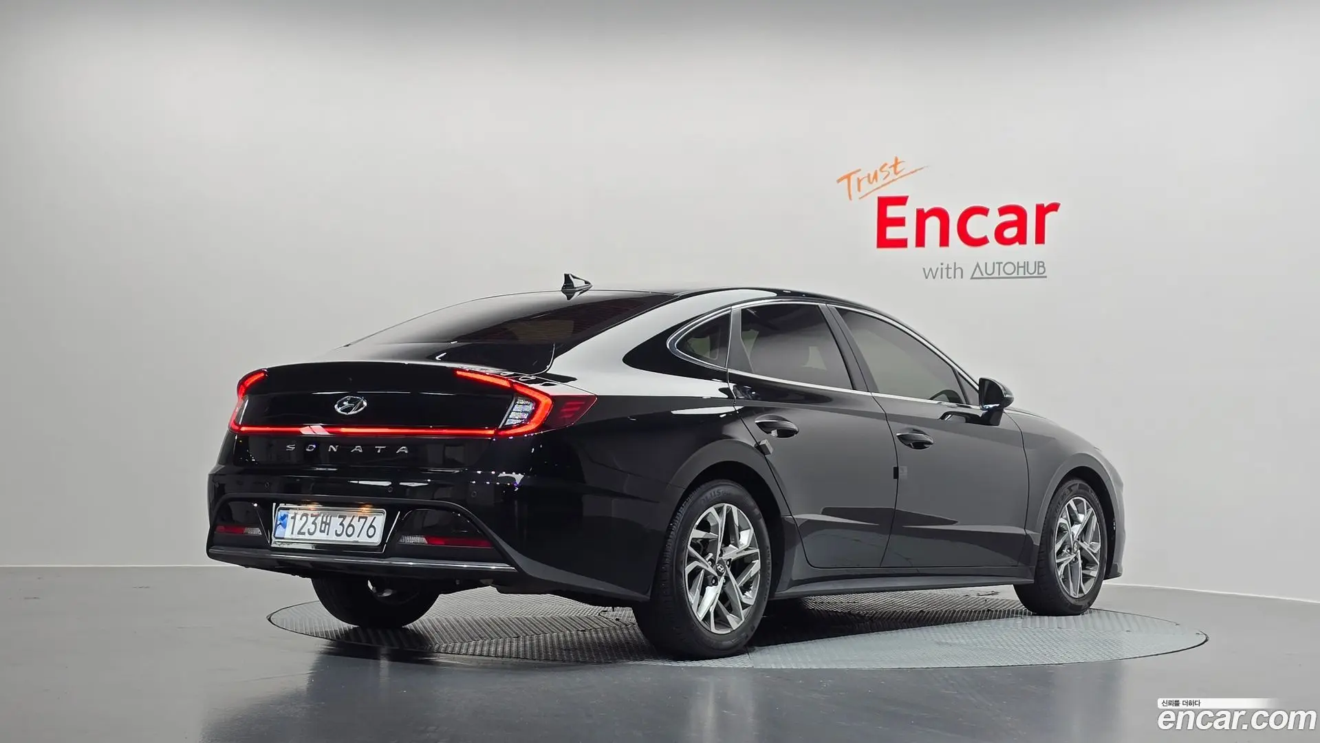 Main__Slider__Photo:Sonata Hyundai 2021.2-1