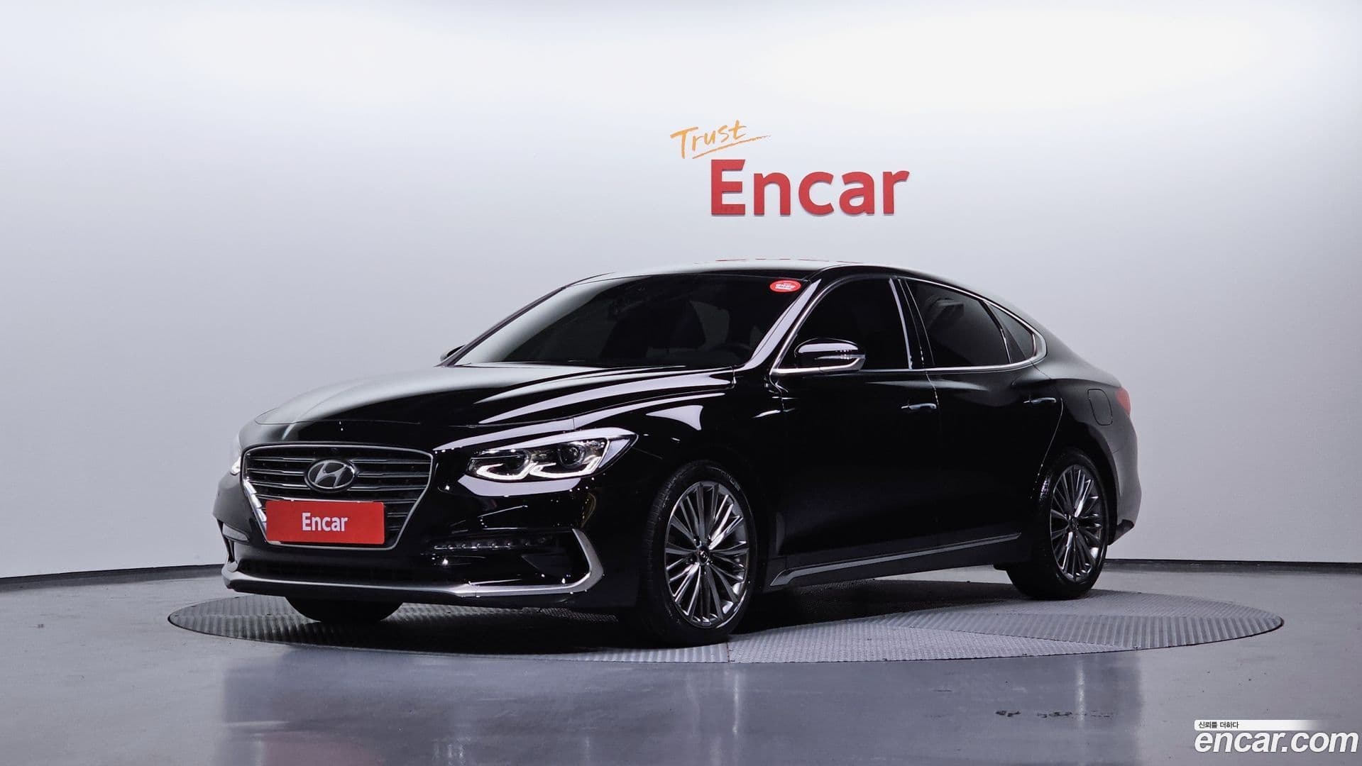 Main__Slider__Photo:Grandeur Hyundai 2018.2-0
