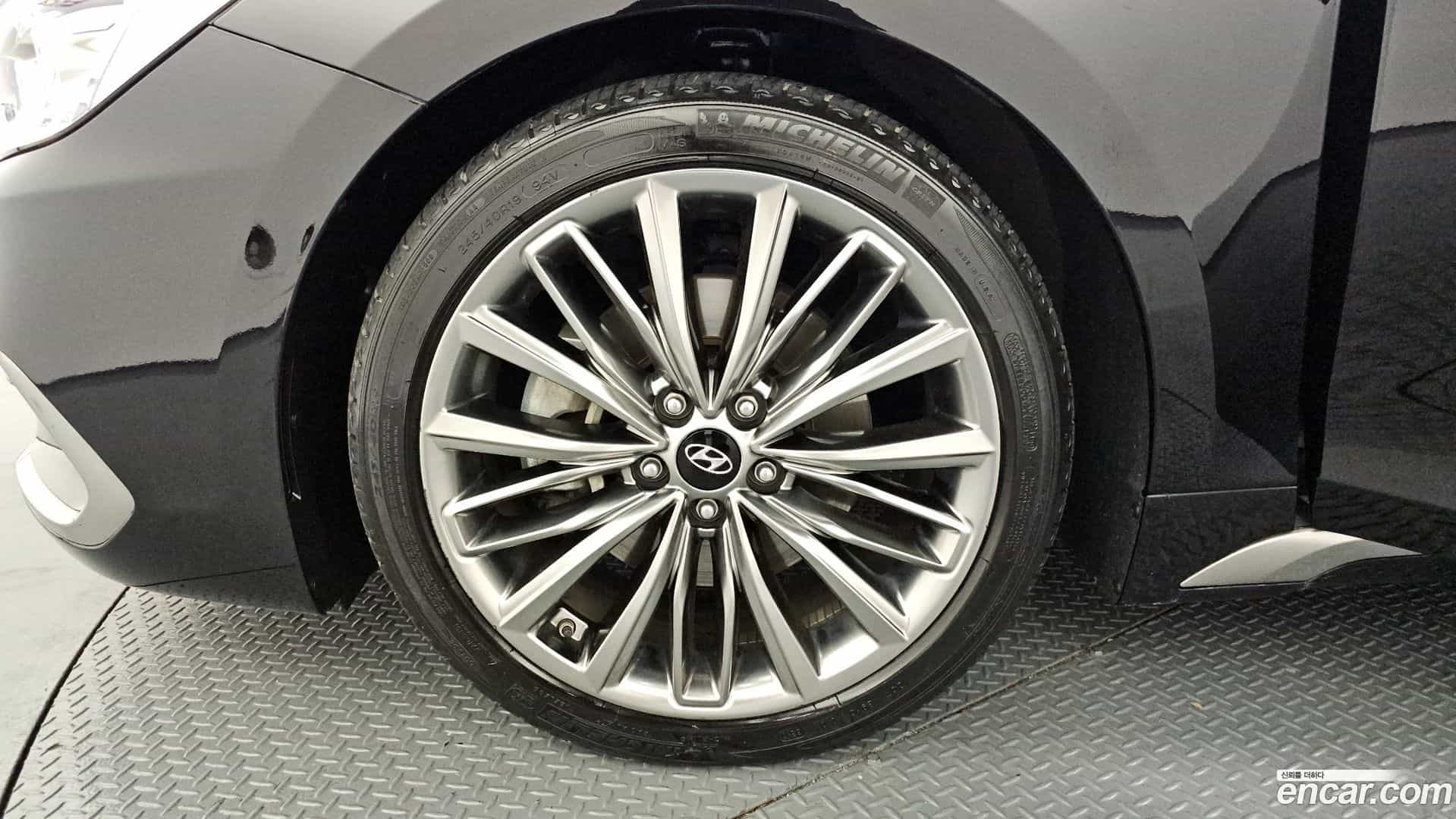 Grandeur Hyundai 2018.2-OUTER-005