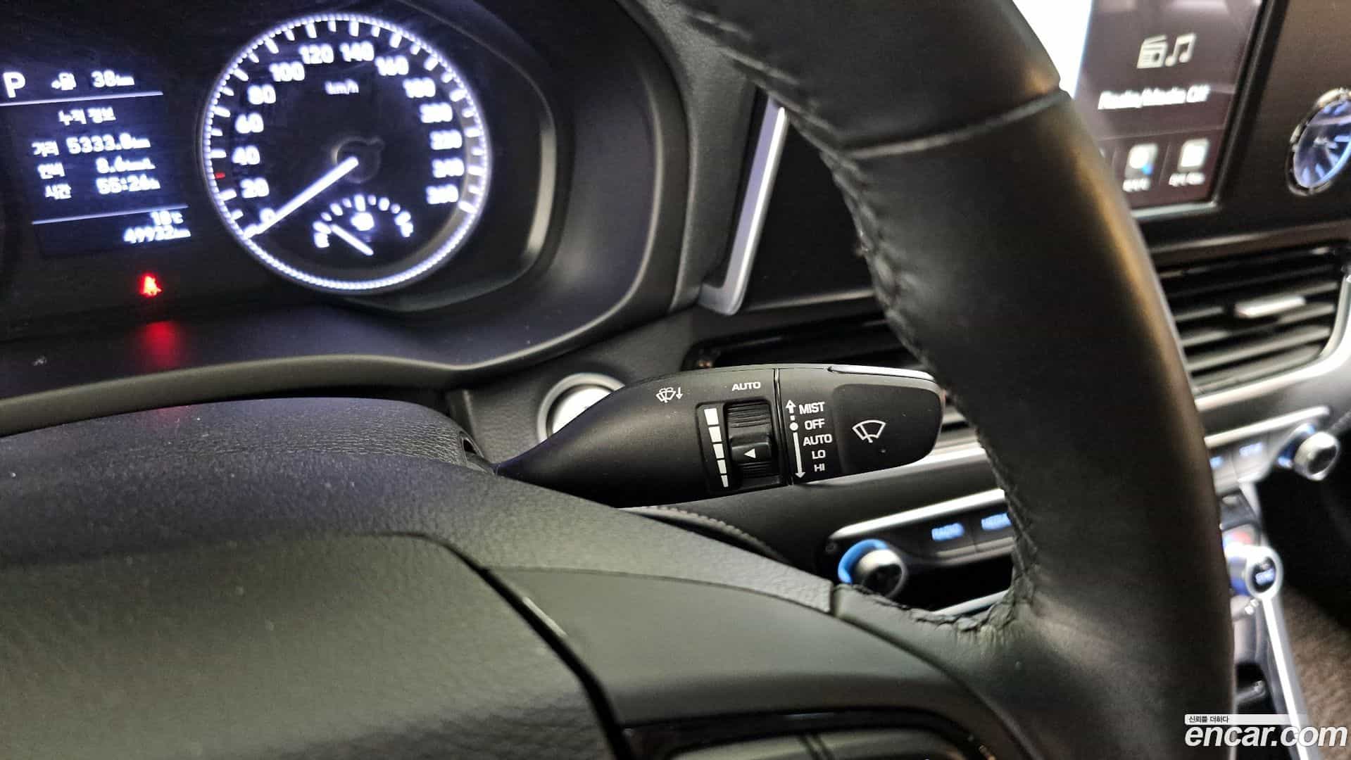 Grandeur Hyundai 2018.2-OPTION-043