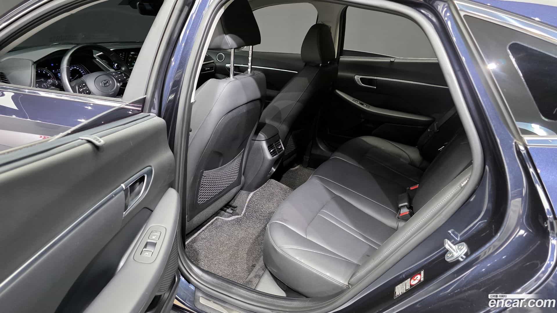 Sonata Hyundai 2019.11-OPTION-015