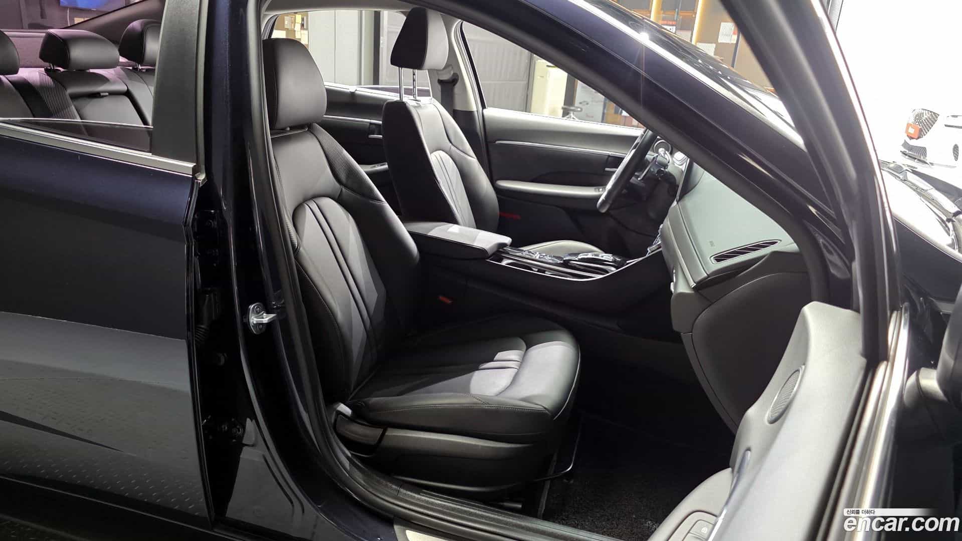 Sonata Hyundai 2019.11-OPTION-016