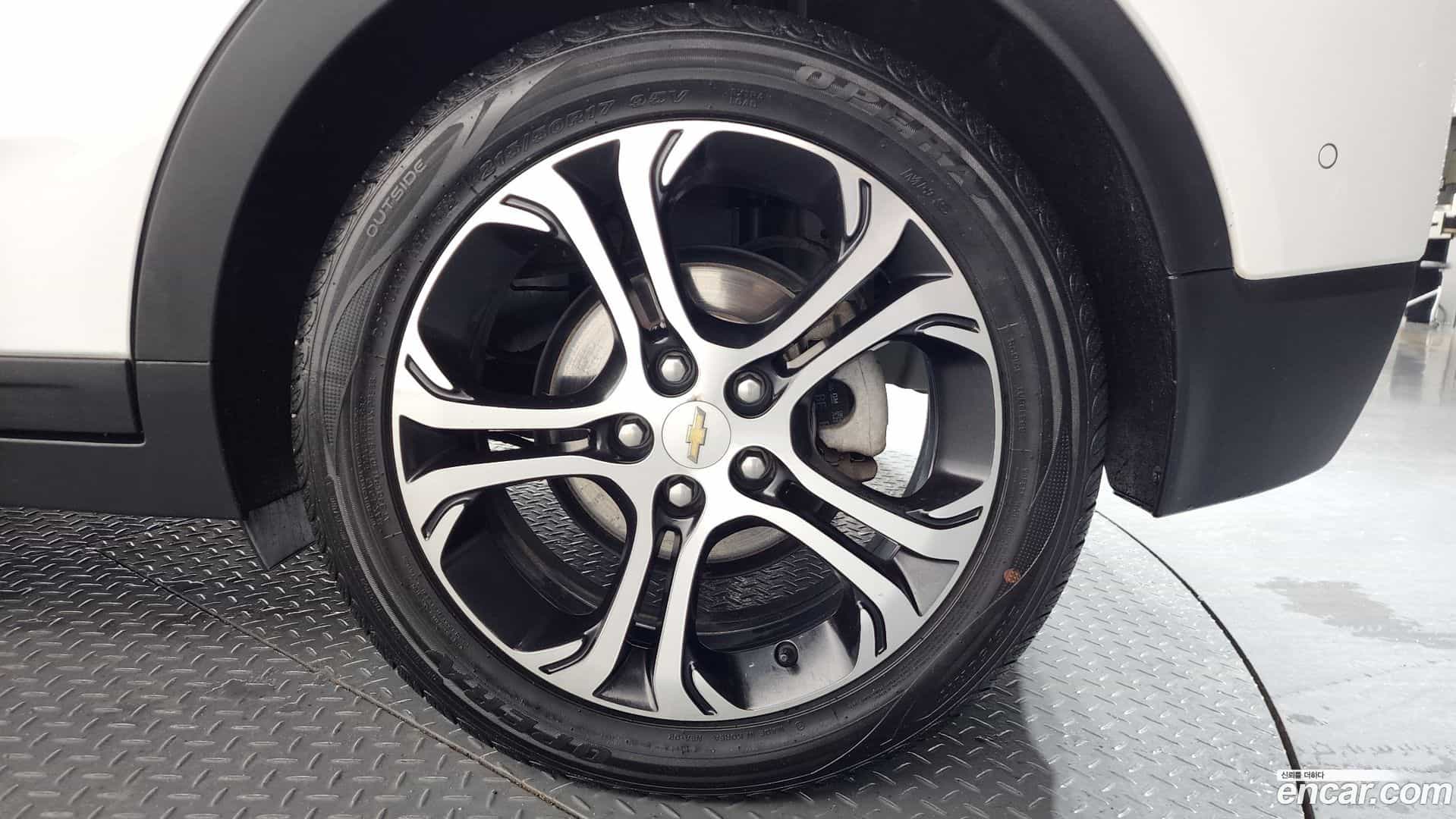 Bolt EV Chevrolet 2018.5-OUTER-031