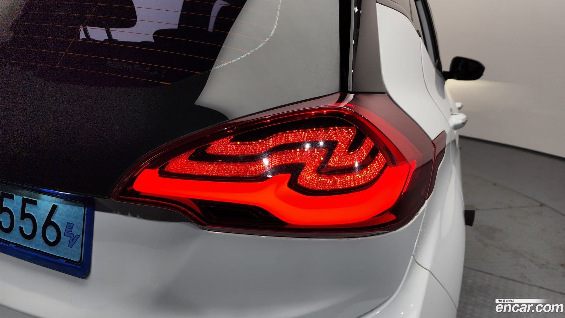 Main__Slider__Photo:Bolt EV Chevrolet 2018.5-22