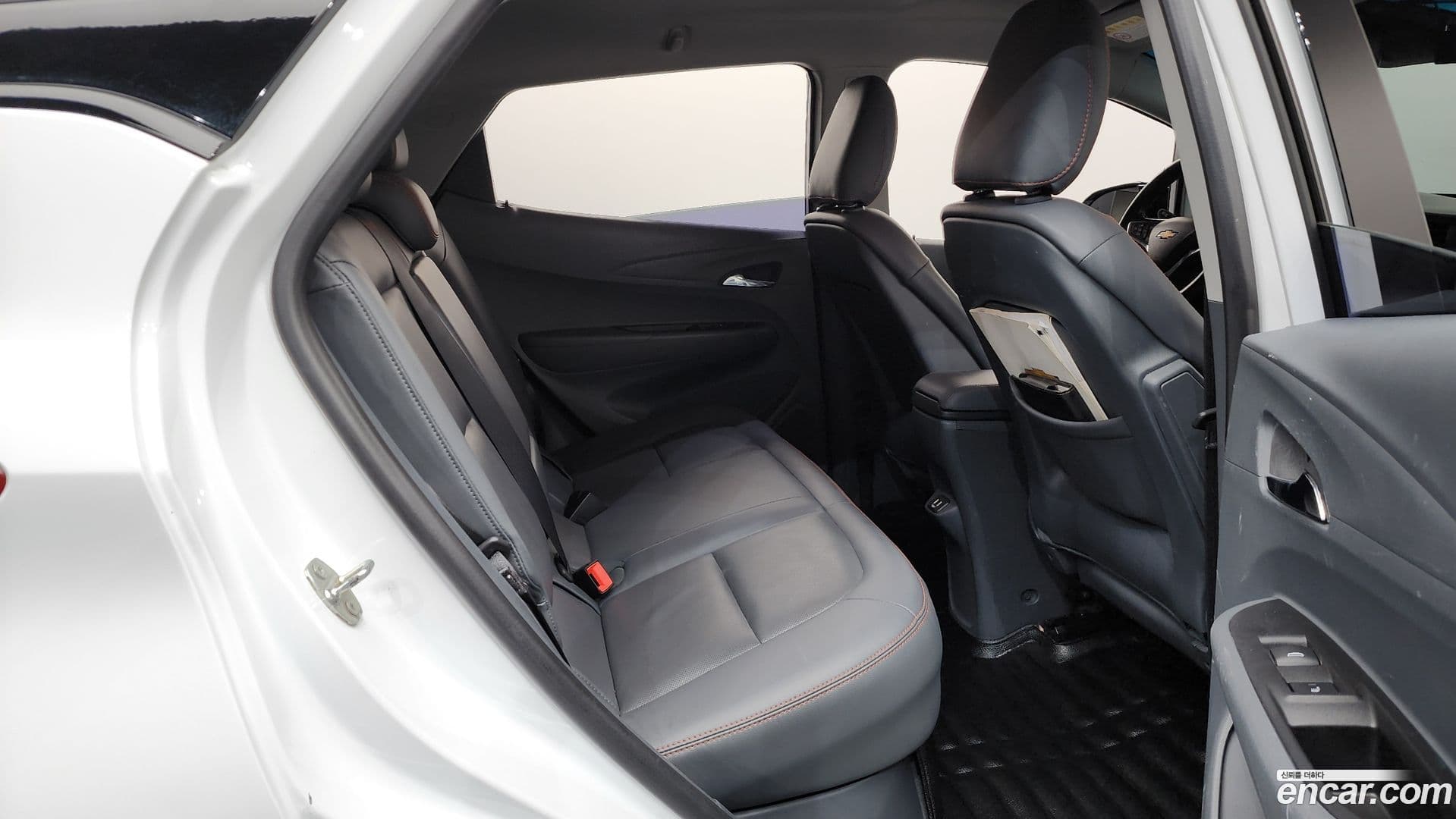 Main__Slider__Photo:Bolt EV Chevrolet 2018.5-25