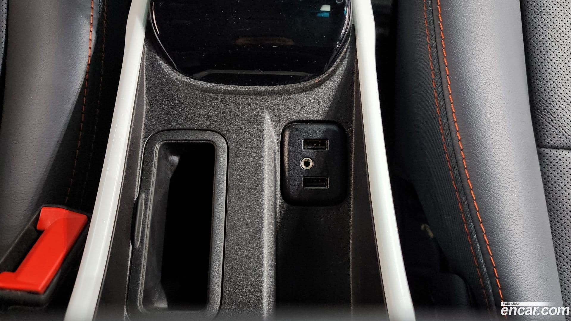 Main__Slider__Photo:Bolt EV Chevrolet 2018.5-30