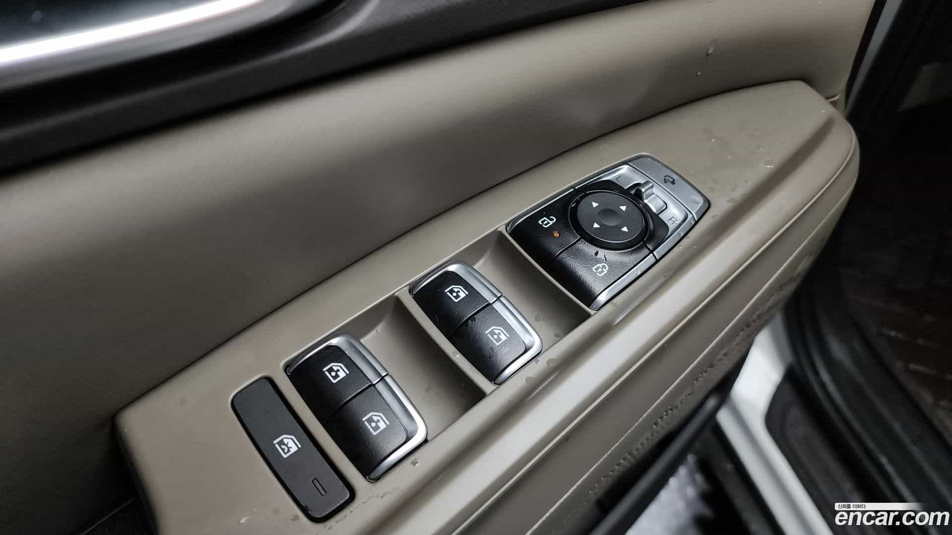 Canival Kia 2024.6-OPTION-051