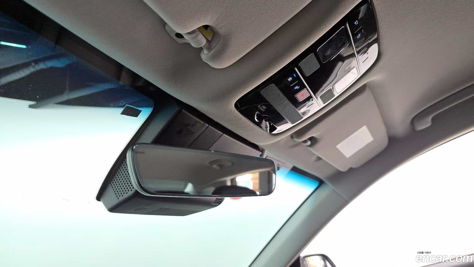 Grandeur Hyundai 2024.3-OPTION-023