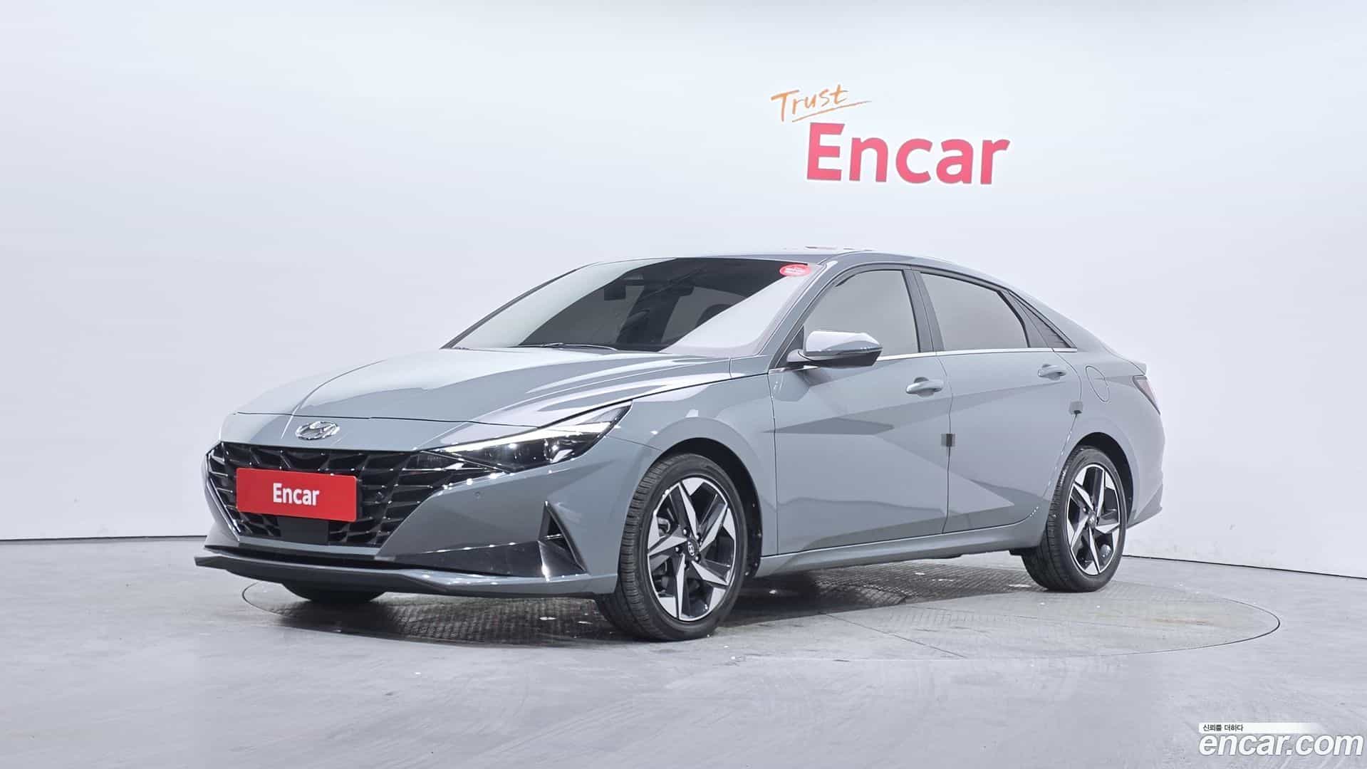 AVANTE Hyundai 2021.6-OUTER-001
