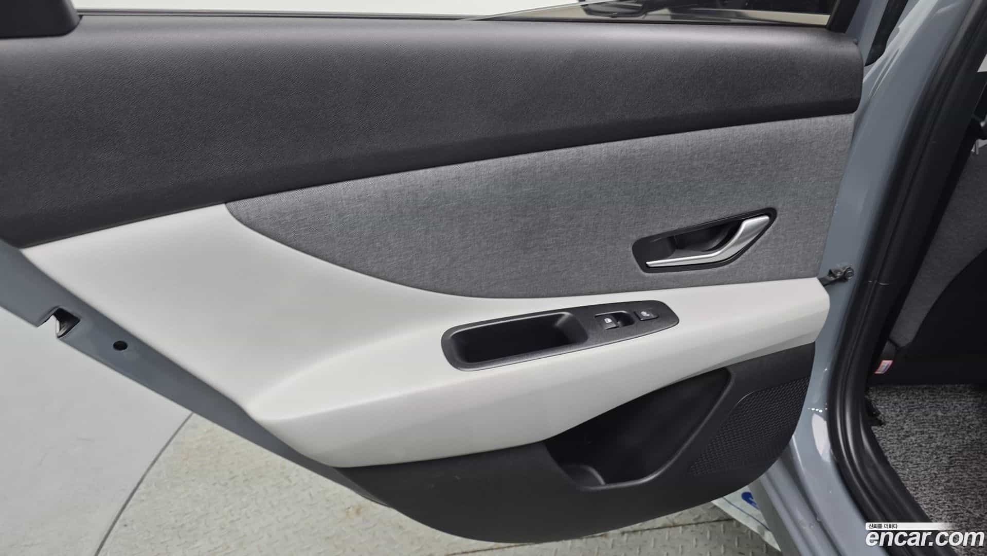 AVANTE Hyundai 2021.6-INNER-035