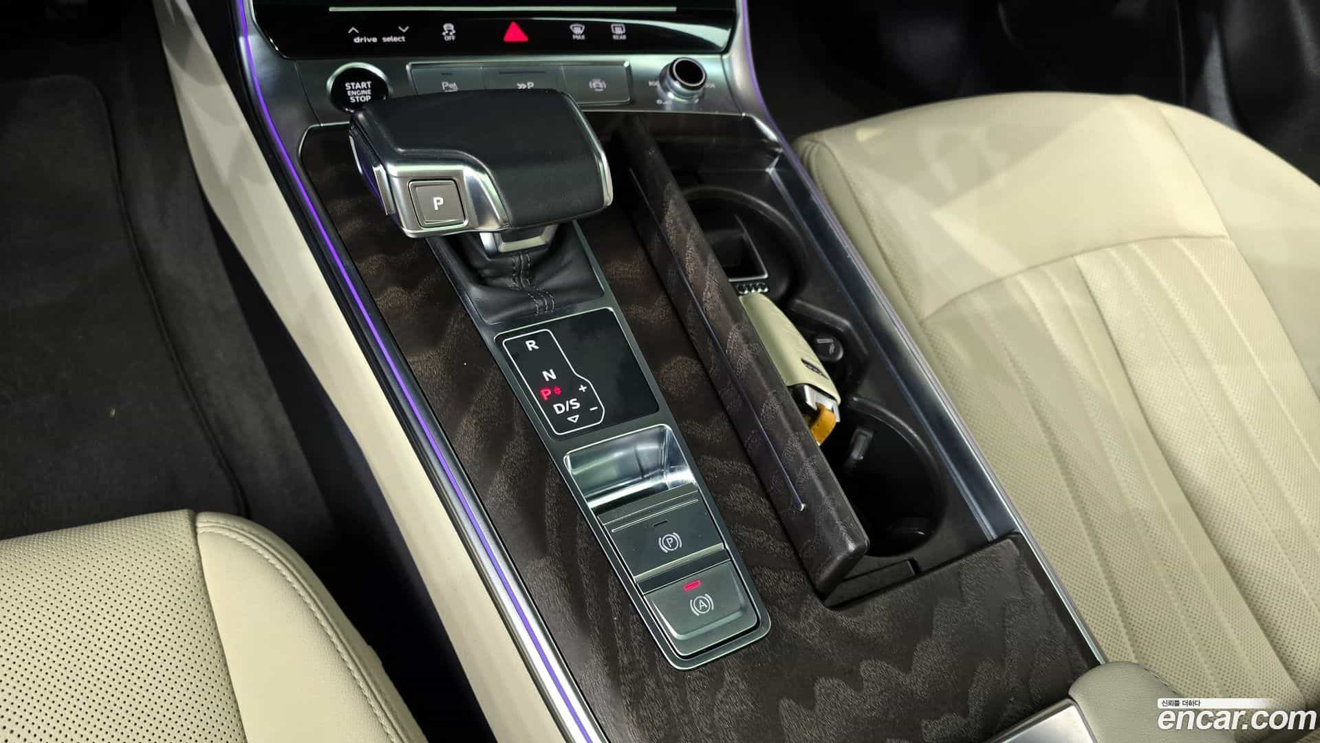 A6 Audi 2022.11-INNER-009