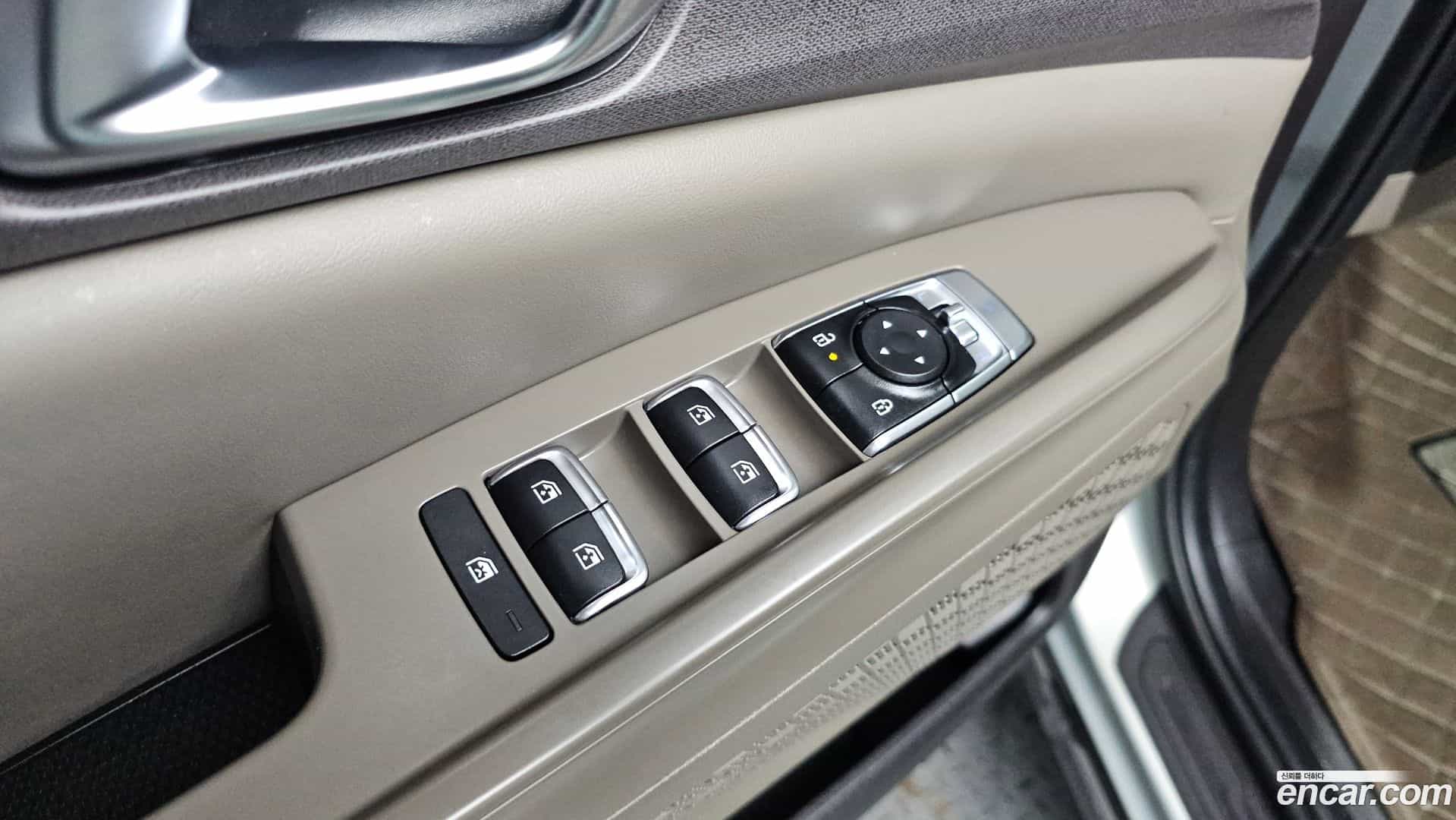 Canival Kia 2024.1-OPTION-041