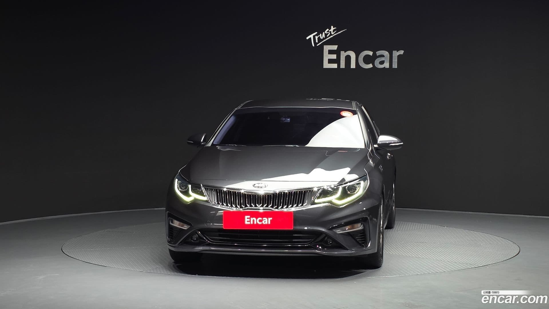 Main__Slider__Photo:K5 Kia 2019.2-2