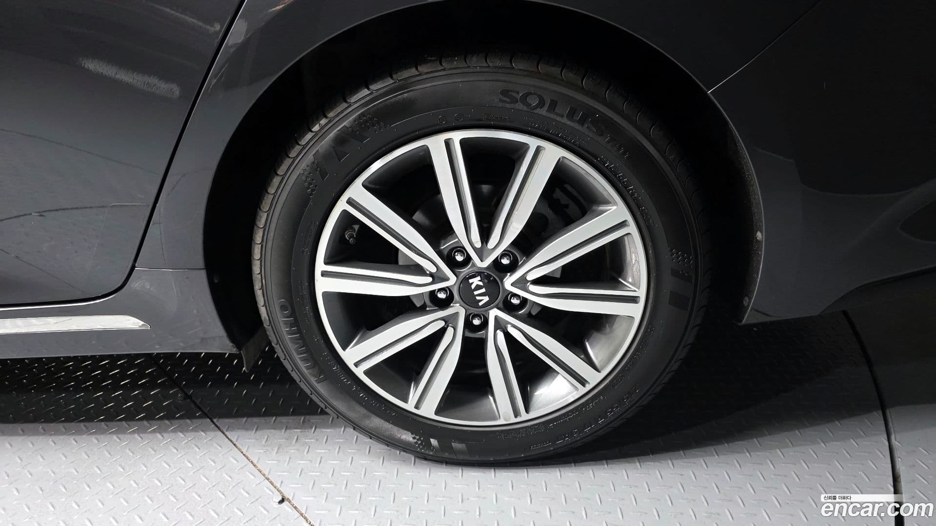 Main__Slider__Photo:K5 Kia 2019.2-4