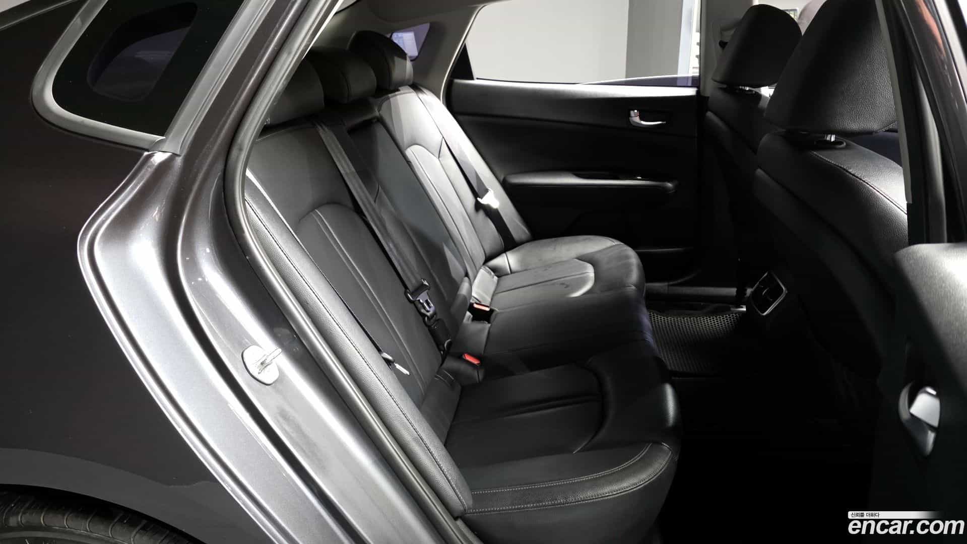 K5 Kia 2019.2-OPTION-016