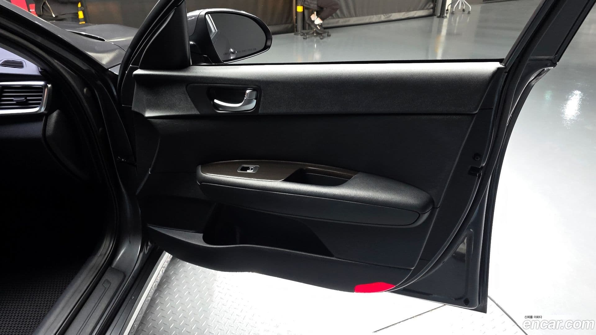 Main__Slider__Photo:K5 Kia 2019.2-23