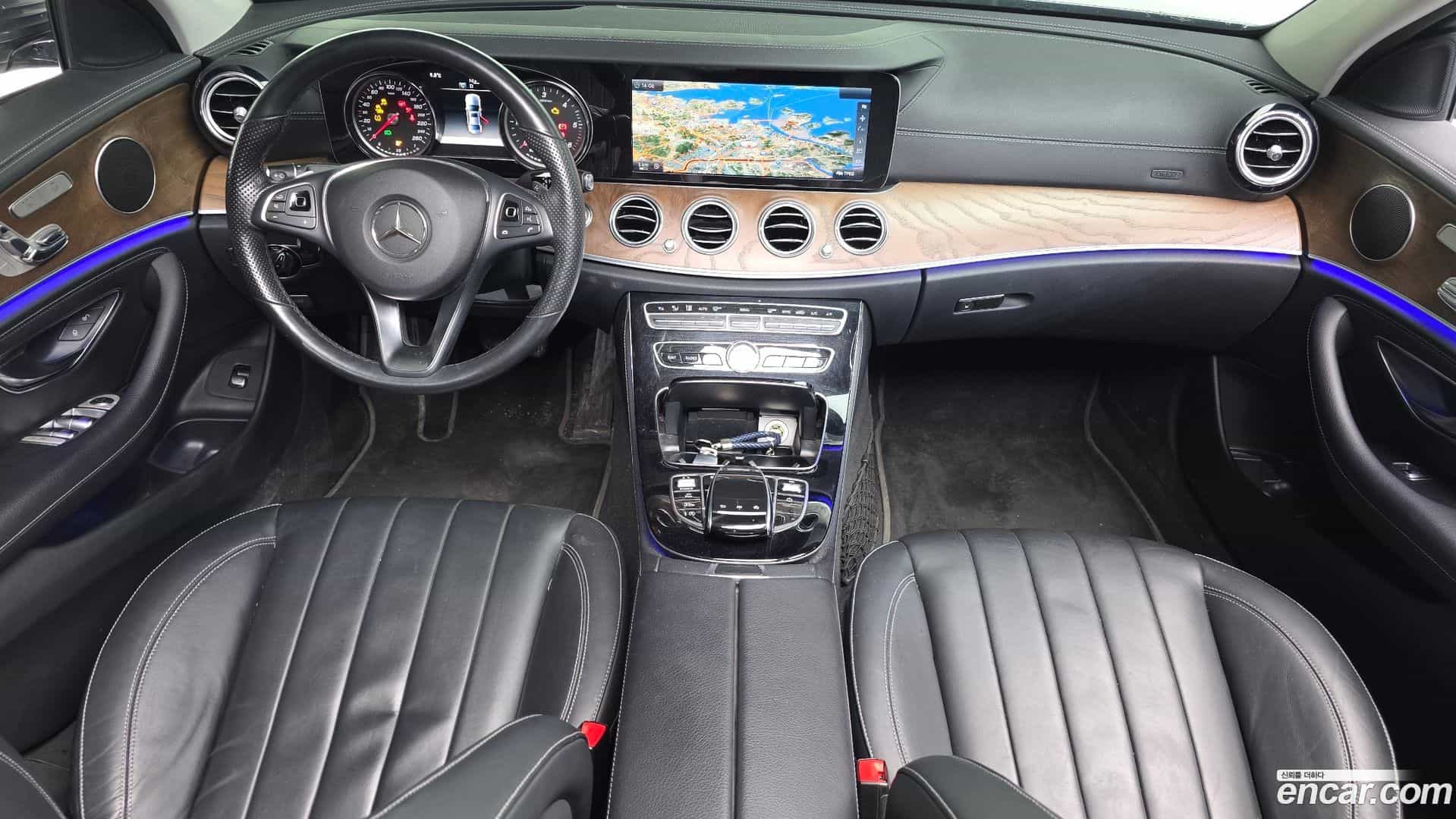 E-Class Mercedes-Benz 2017.7-INNER-007