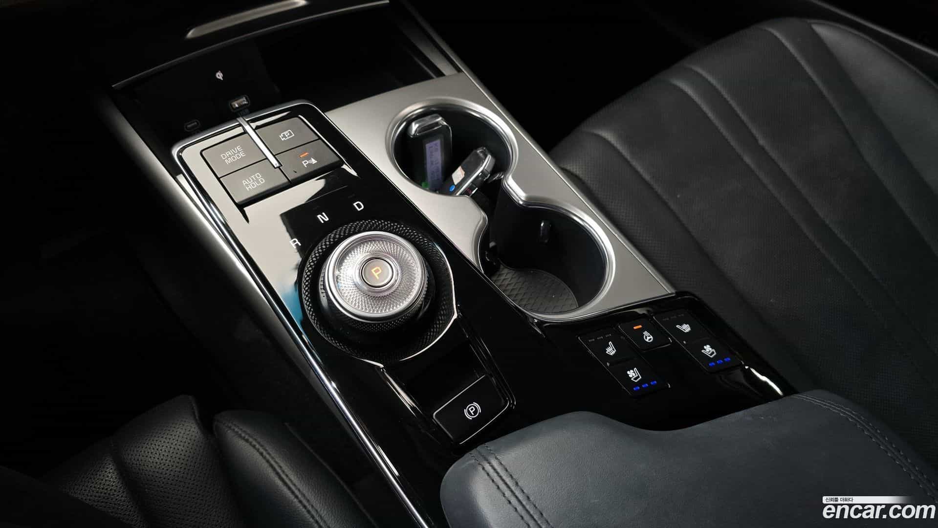K8 Kia 2024.0-INNER-009