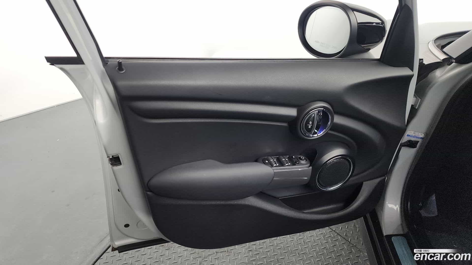 Cooper Mini 2021.3-INNER-034