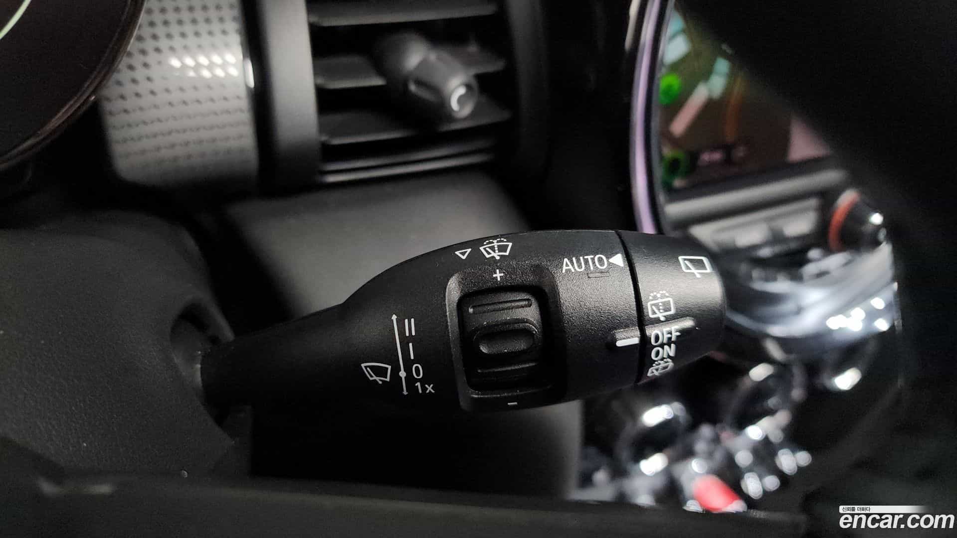 Cooper Mini 2021.3-OPTION-040