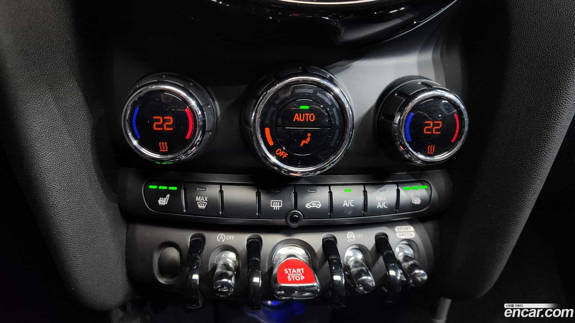 Cooper Mini 2021.3-OPTION-042