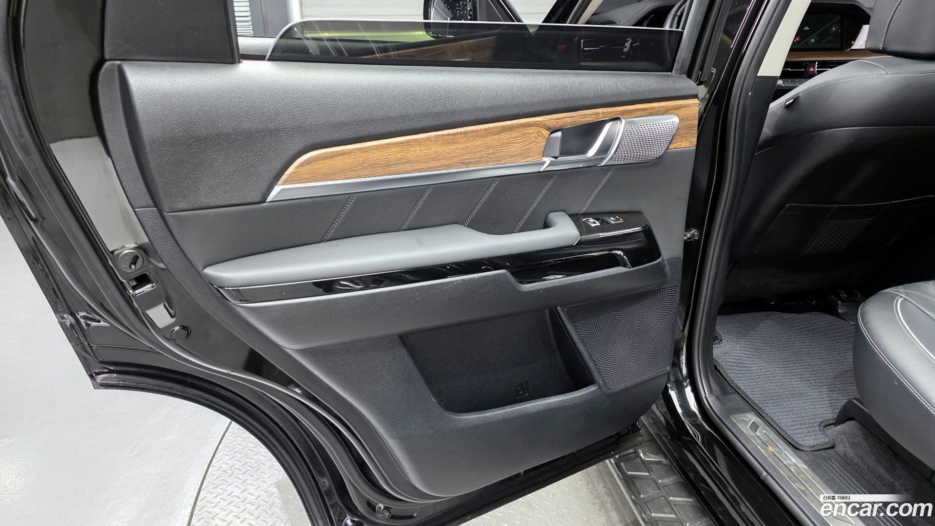 Main__Slider__Photo:Mohave Kia 2021.1-24