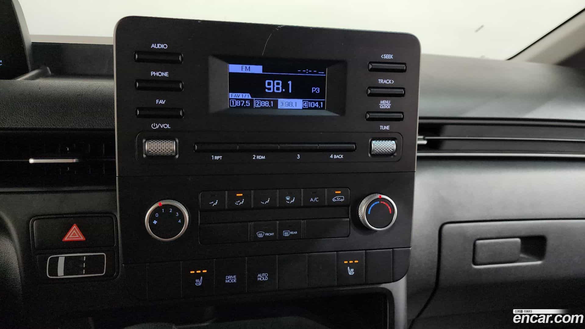 Staria Hyundai 2021.6-OPTION-017