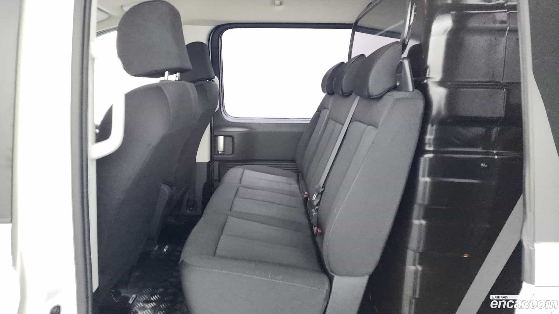 Staria Hyundai 2021.6-OPTION-046