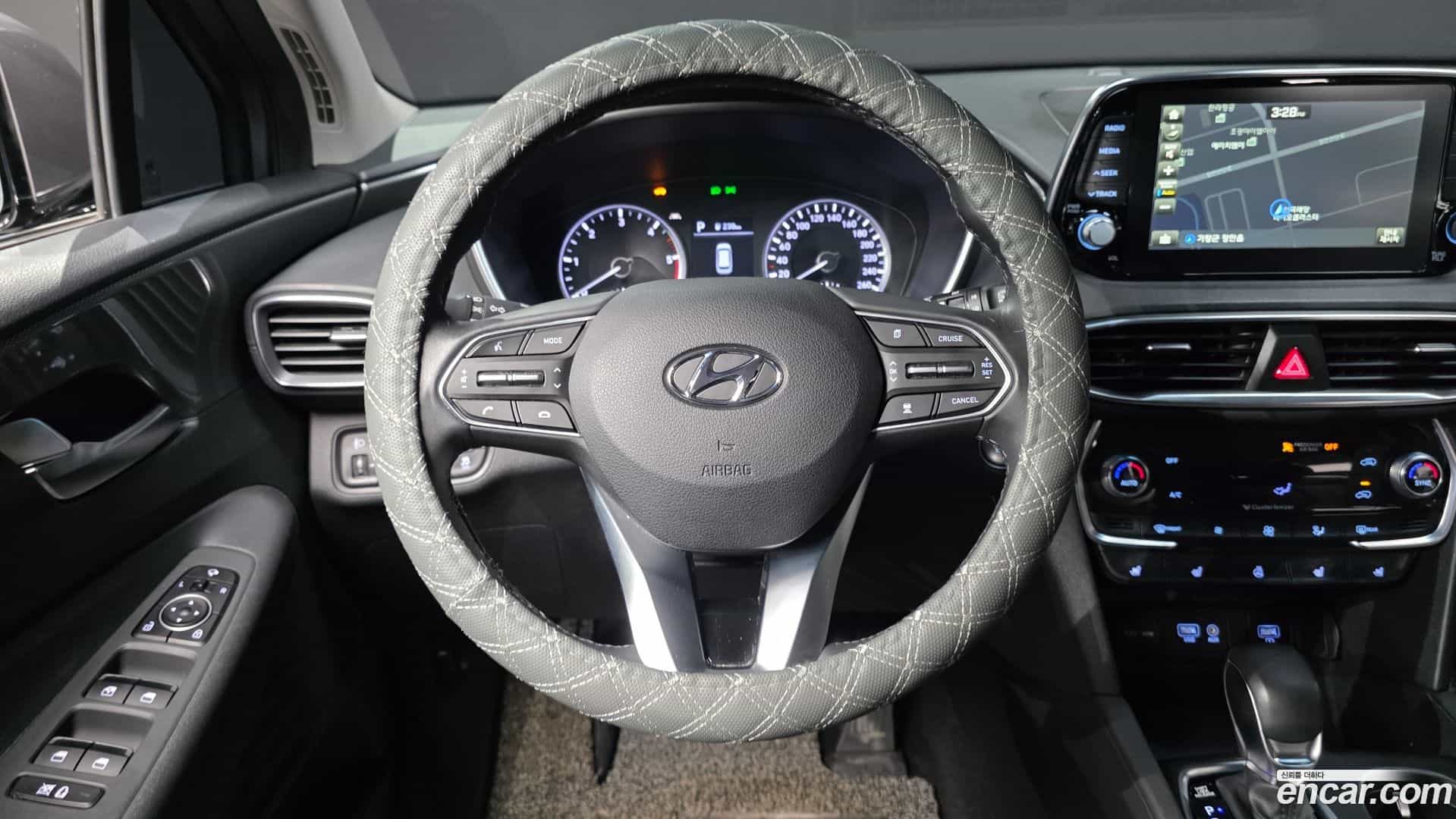 Santafe Hyundai 2018.4-OPTION-017