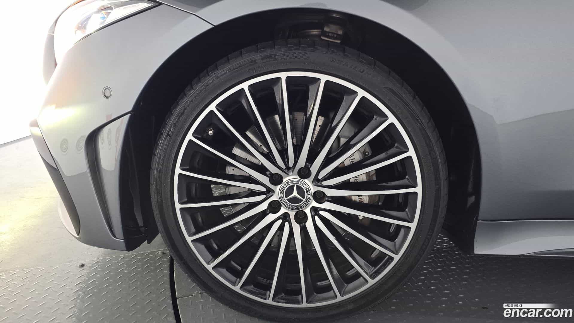 CLS-Class Mercedes-Benz 2023.2-OUTER-005