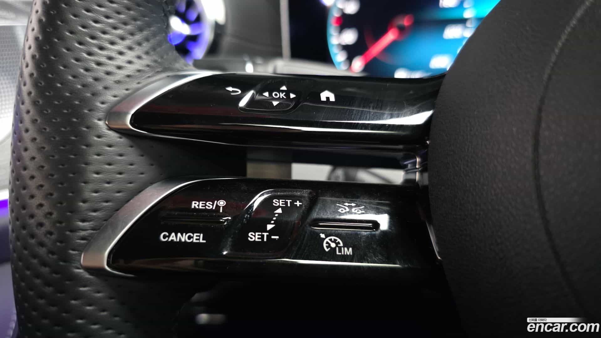 CLS-Class Mercedes-Benz 2023.2-OPTION-022