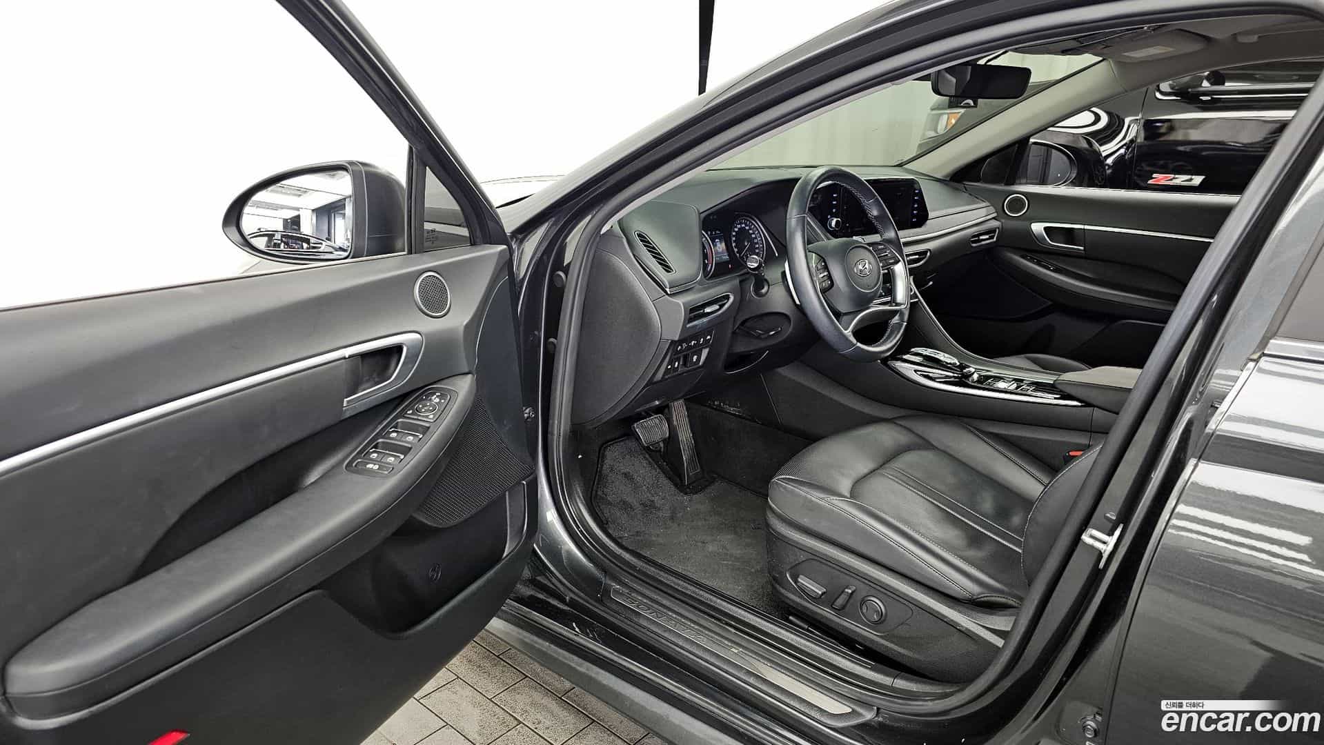 Sonata Hyundai 2021.4-INNER-010