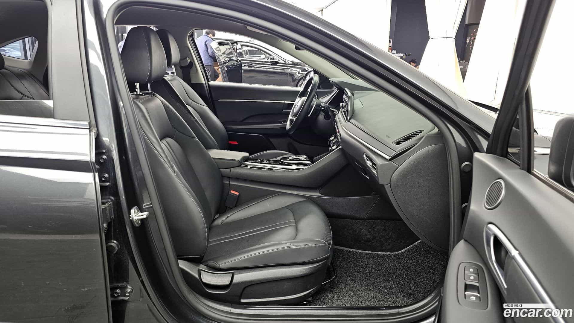 Sonata Hyundai 2021.4-OPTION-015